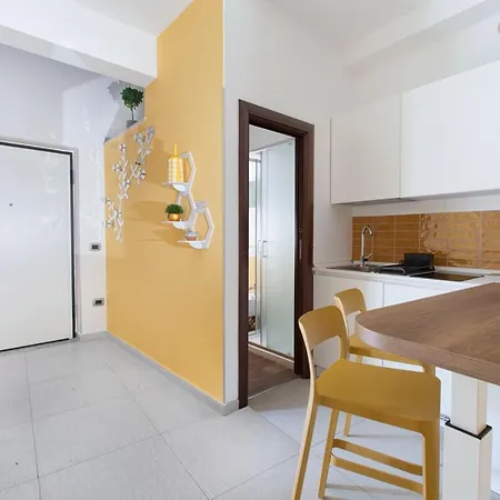 Estate4home - Casa Cristina Affittacamere 4*