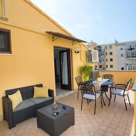 Estate4home - Casa Cristina 4* Półwysep Sorrentyński