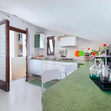 Estate4home - Casa Cristina سورينتو