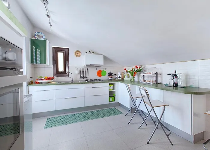 Guest house Estate4home - Casa Cristina 3*