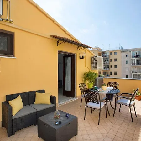 Estate4home - Casa Cristina סורנטו