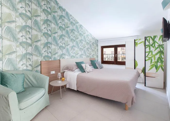 Guest house Estate4home - Casa Cristina 4*